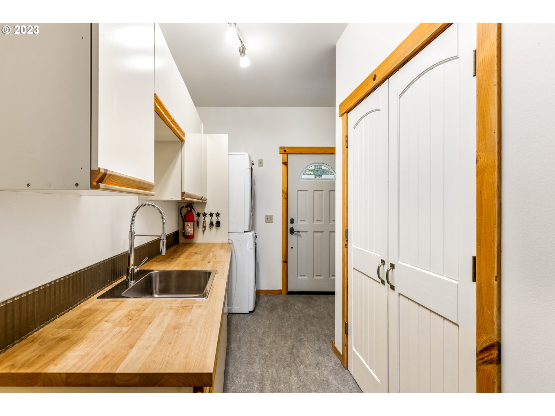35 Dean Road Trout Lake, WA 98650 - Photo 6 of 48 Gallery Image 6