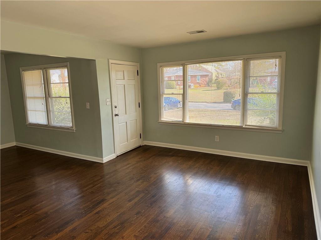 2157 Settle Circle Southeast Atlanta, GA 30316 - Photo 5 of 17