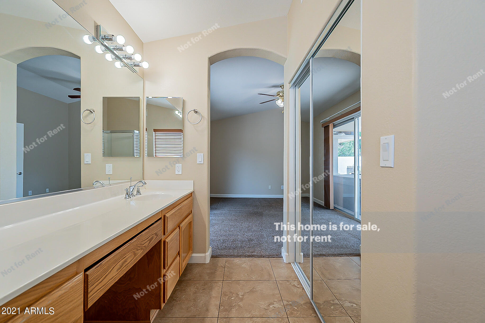 3639 East Utopia Road Phoenix, AZ 85050 - Photo 17 of 28 listing_14