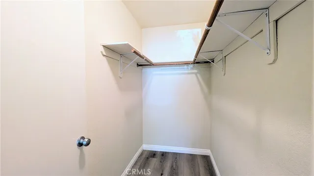 a view of utility room