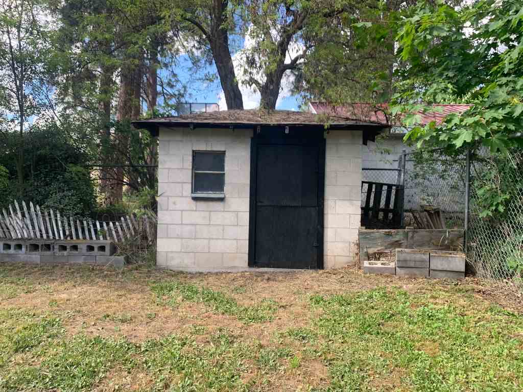 909 South Oberlin Road Spokane Valley, WA 99206 - Photo 15 of 18