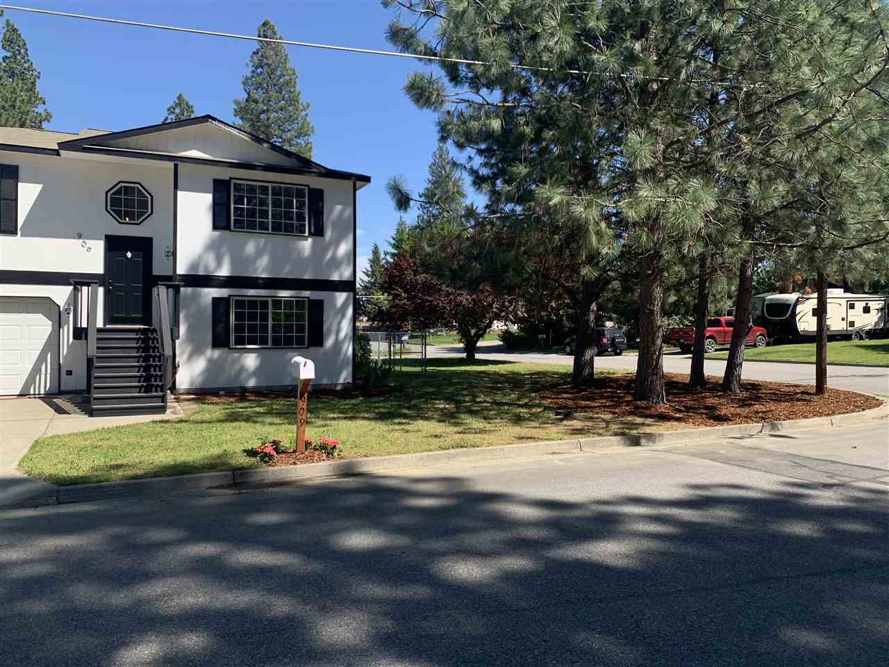 909 South Oberlin Road Spokane Valley, WA 99206 - Photo 16 of 18