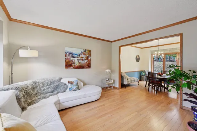 $669,900 | 6221 Mallory Lane, Eden Prairie, MN 55346