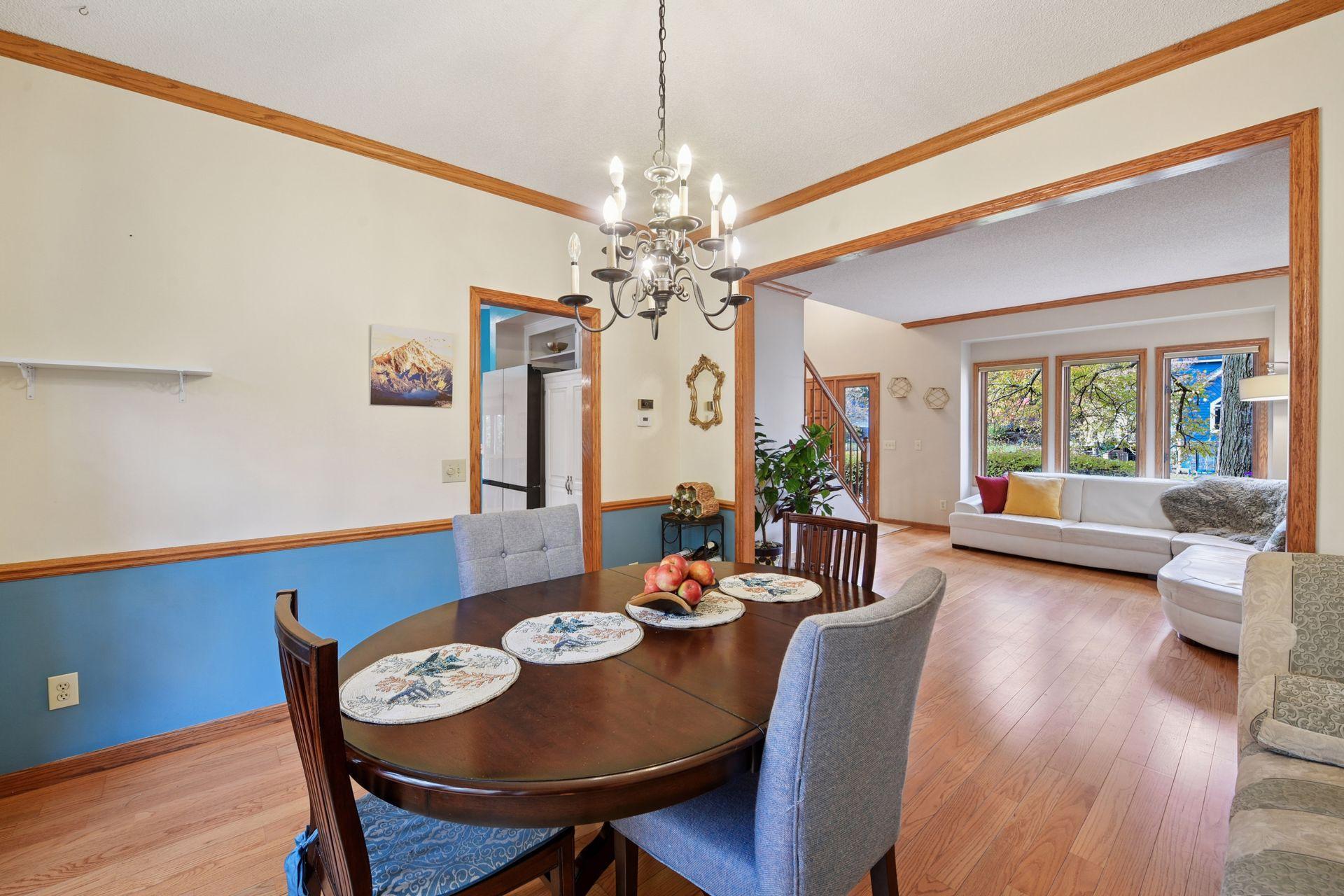 6221 Mallory Lane Eden Prairie, MN 55346 - Photo 12 of 48