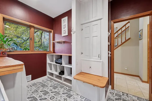 $669,900 | 6221 Mallory Lane, Eden Prairie, MN 55346