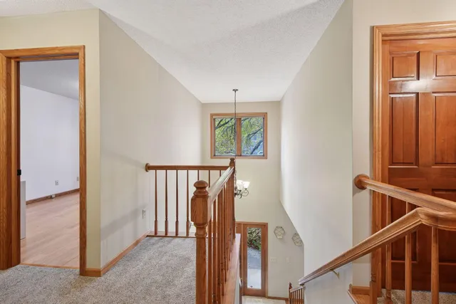 $669,900 | 6221 Mallory Lane, Eden Prairie, MN 55346