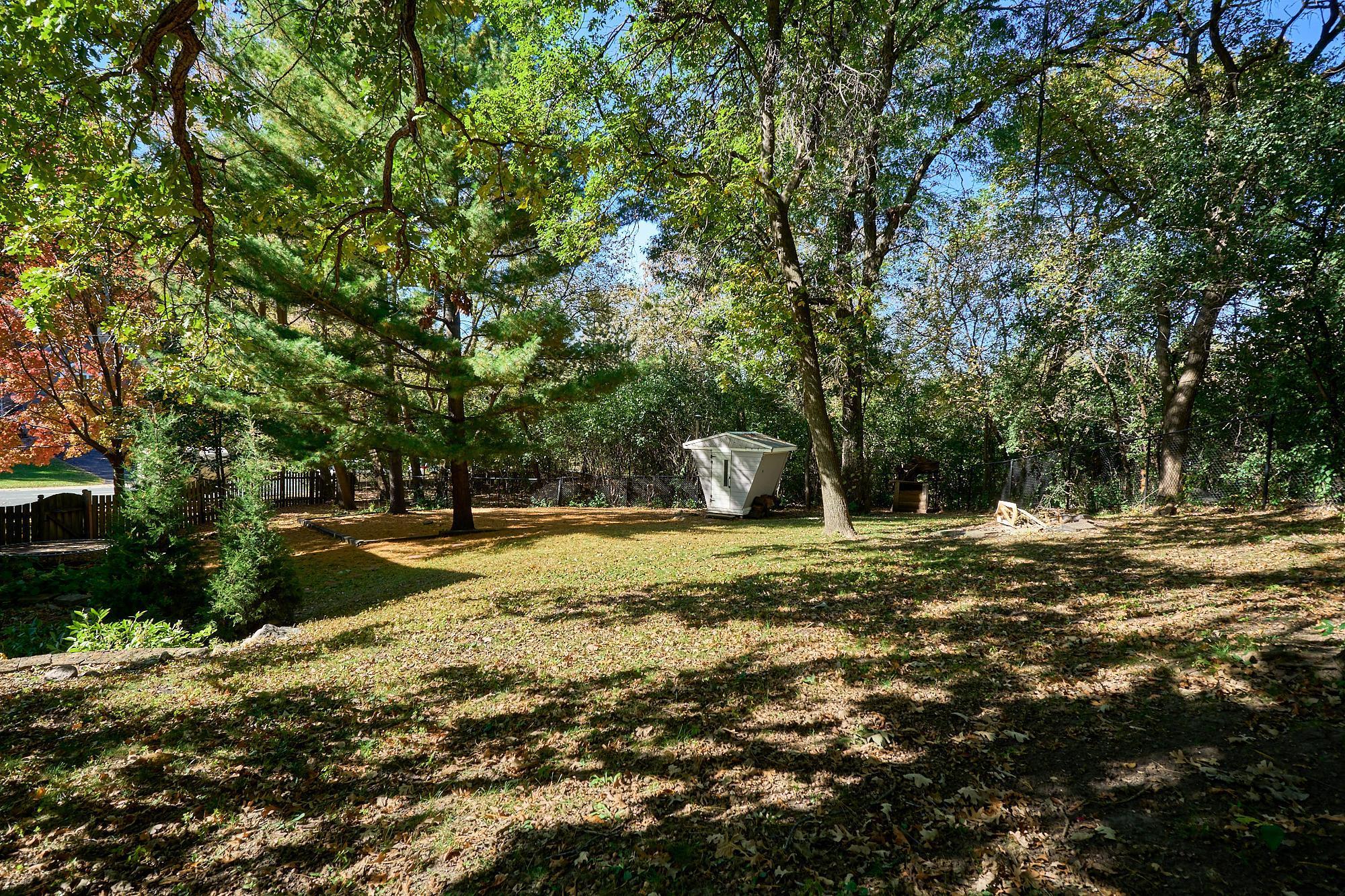 6221 Mallory Lane Eden Prairie, MN 55346 - Photo 44 of 48