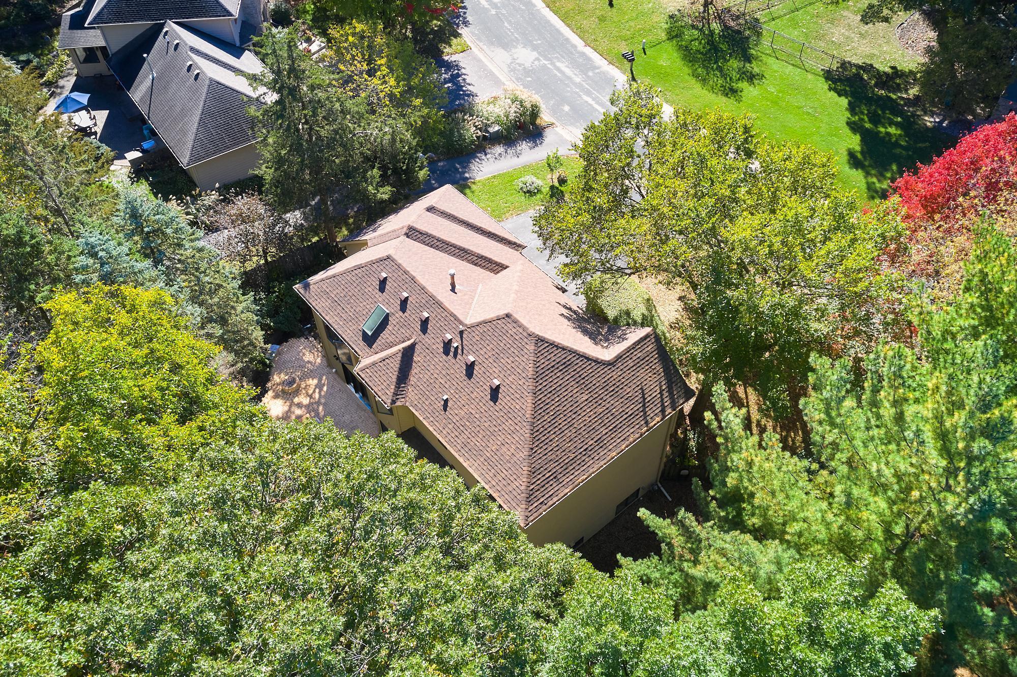 6221 Mallory Lane Eden Prairie, MN 55346 - Photo 6 of 48