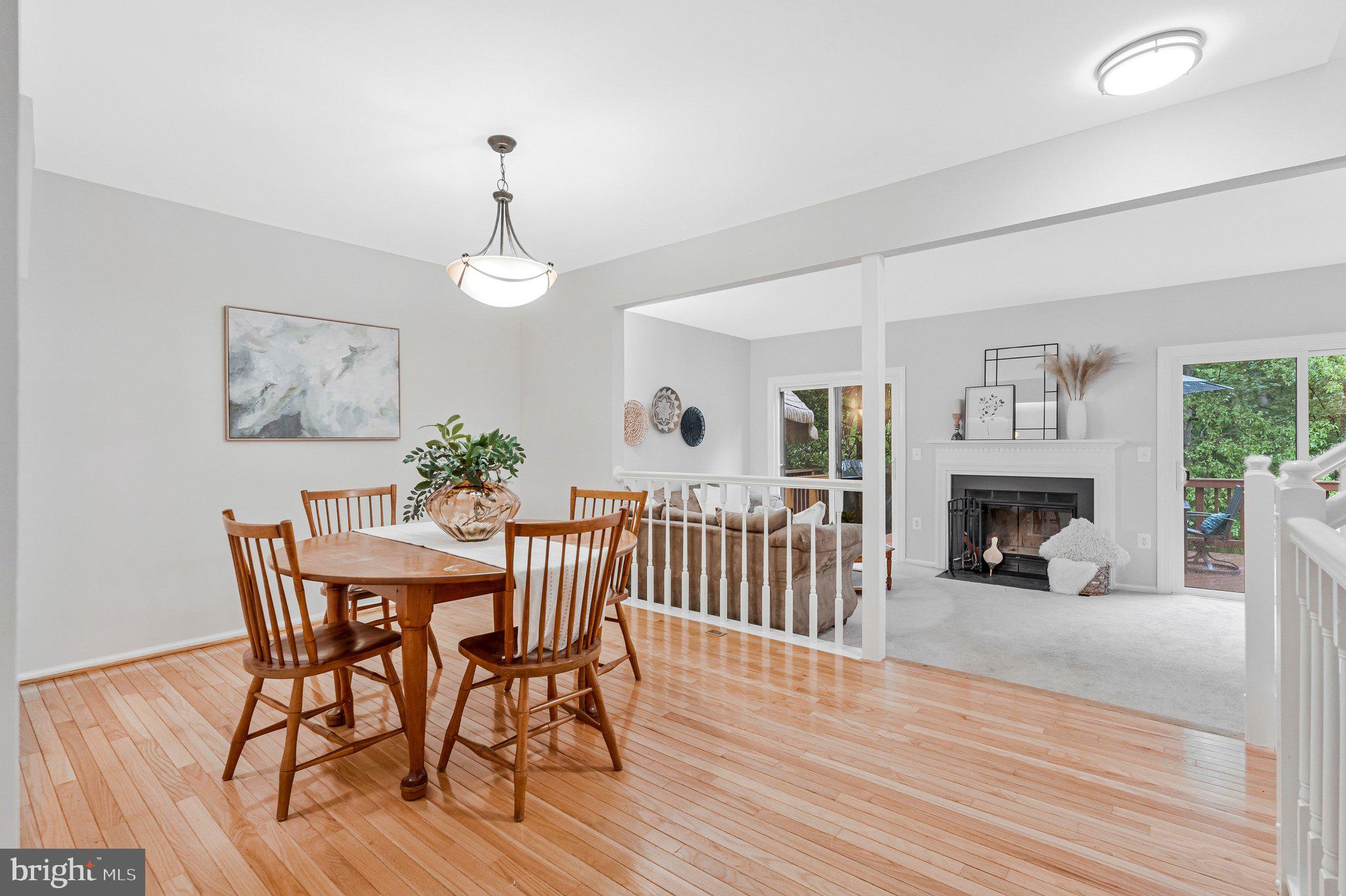 265 Chelmsford Court Sterling, VA 20165 - Photo 10 of 40