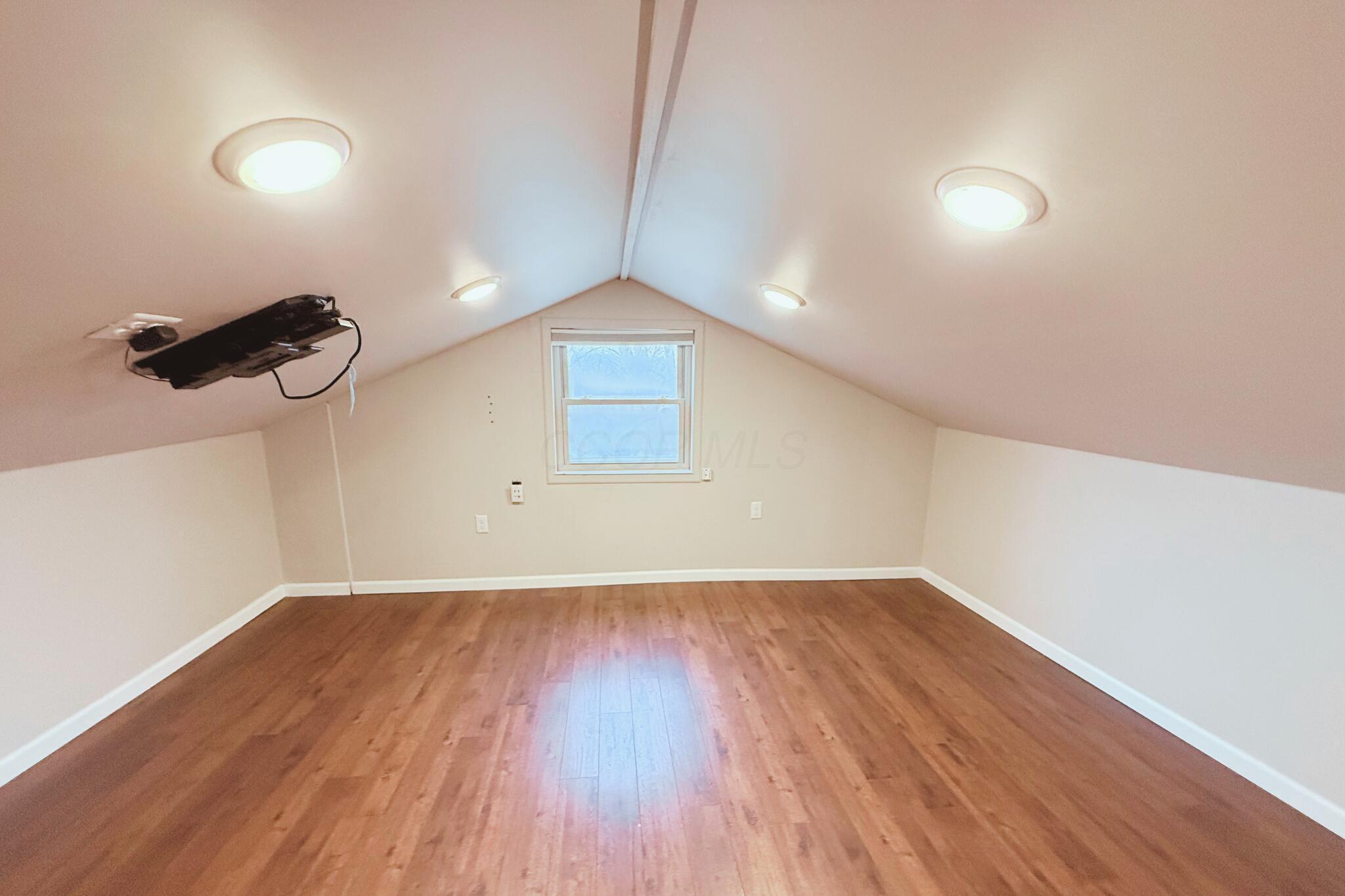 438 Grange Hall Road Dayton, OH 45430 - Photo 27 of 34 upstairs 2