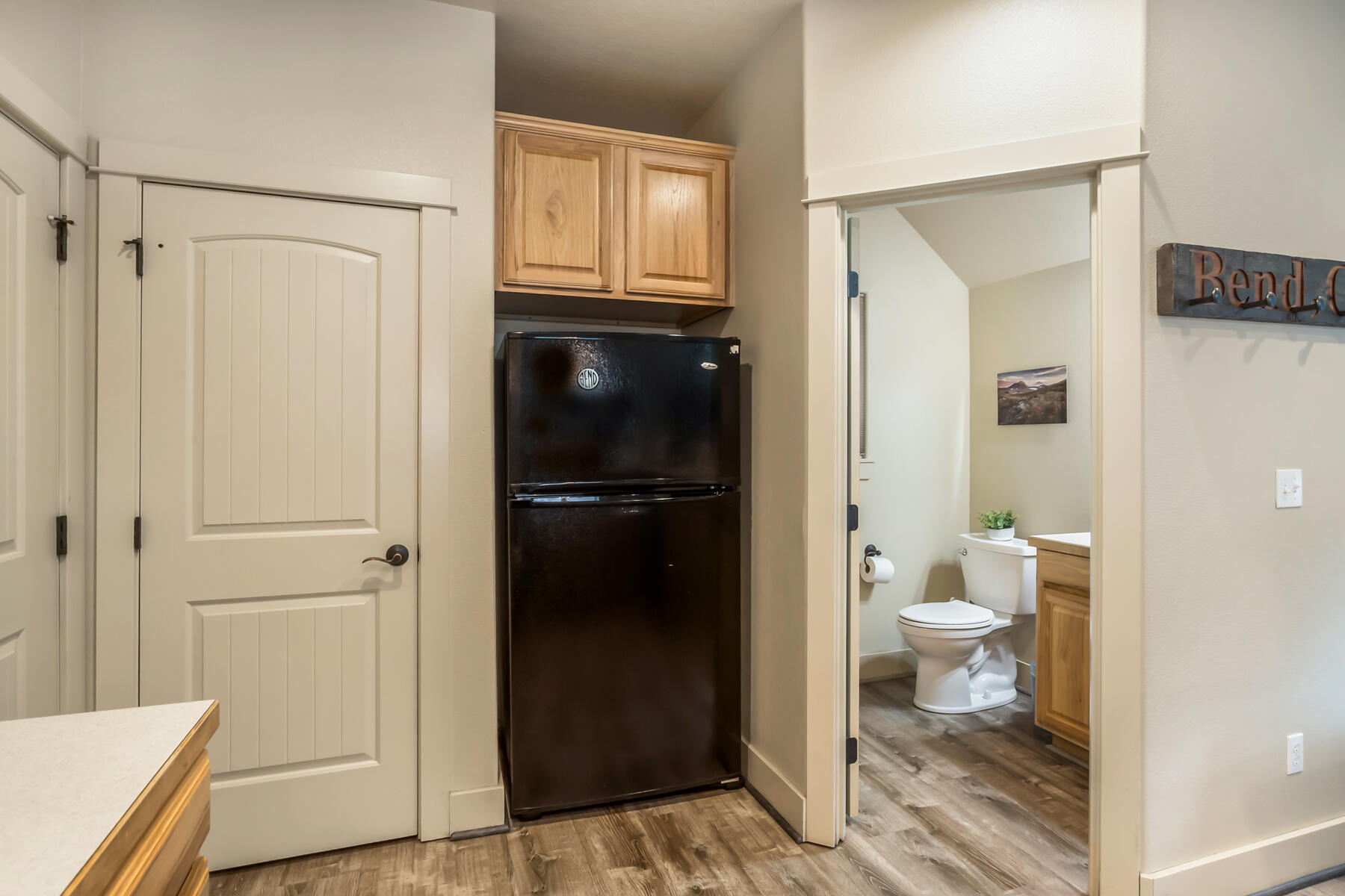 20184 Merriewood Lane Bend, OR 97702 - Photo 16 of 37