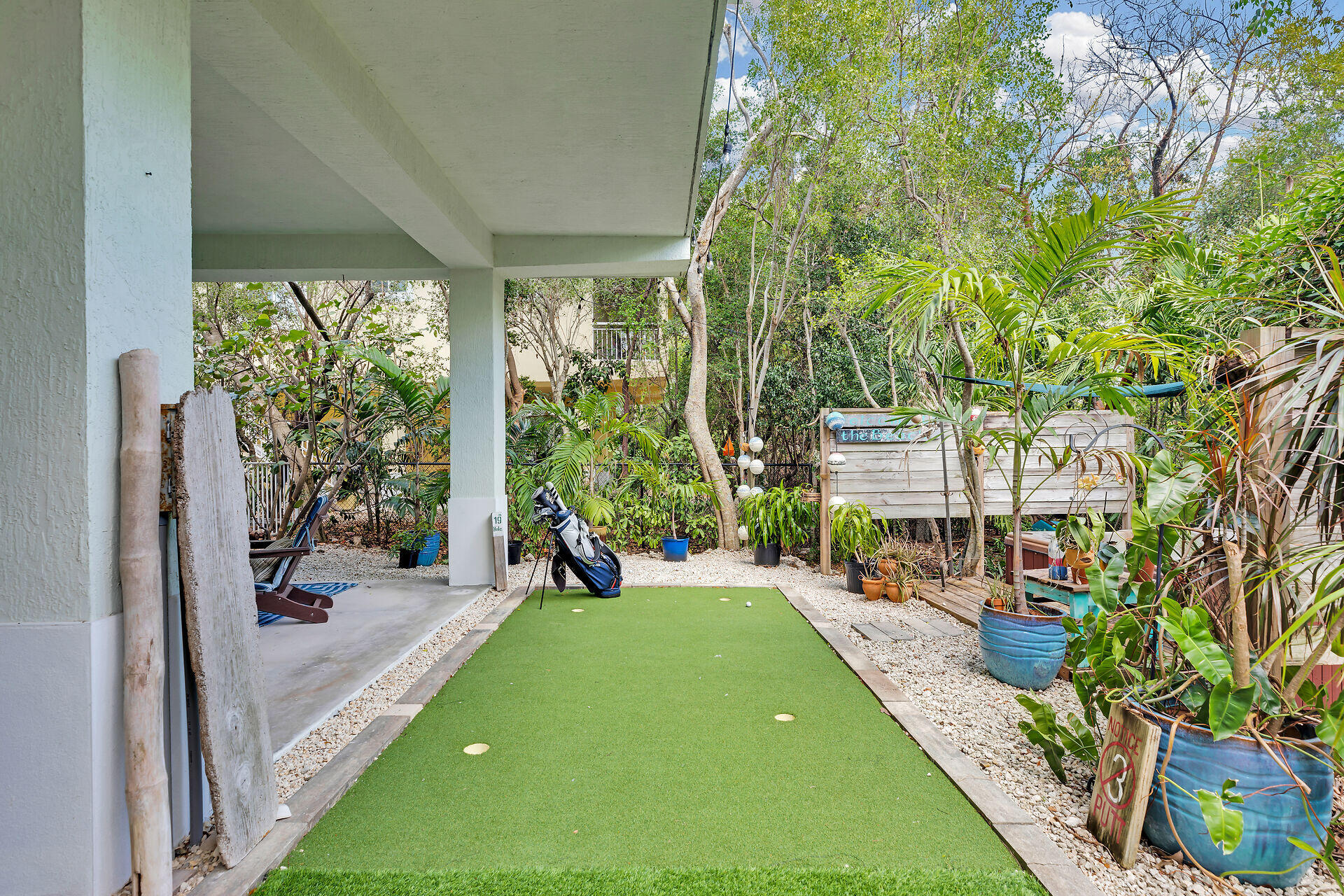 1019 Snapper Lane Key Largo, FL 33037 - Photo 40 of 49 a view of yard from a balcony