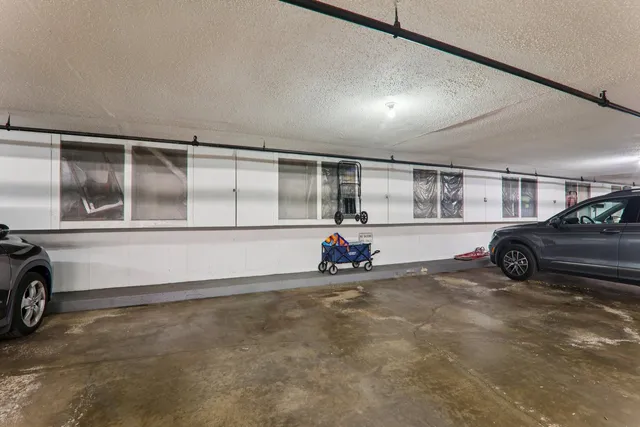 $240,000 | 801 79th Street, Unit 405, Darien, IL 60561