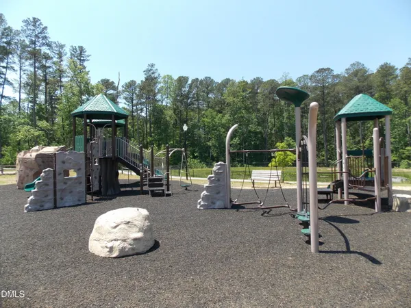 $2,795 | 2108 Frissell Avenue, Apex, NC 27502