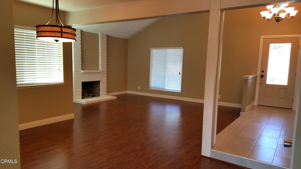 2131 El Rancho Drive Camarillo, CA 93010 - Photo 4 of 19