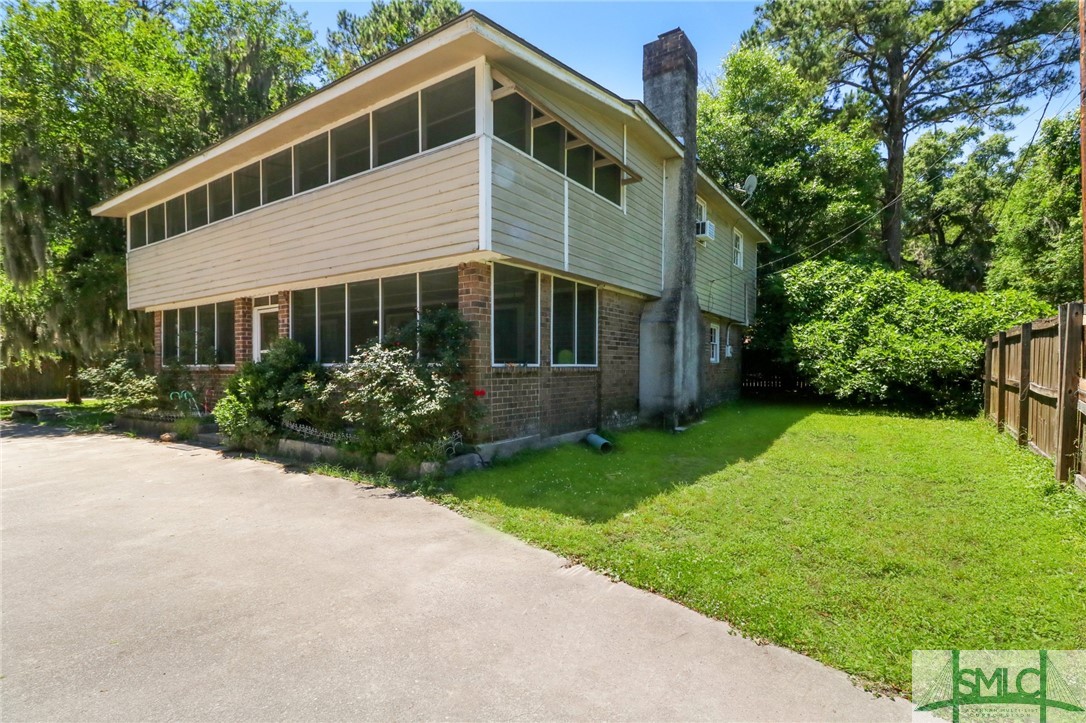 5607 La Roche Avenue Savannah, GA 31406 - Photo 3 of 30