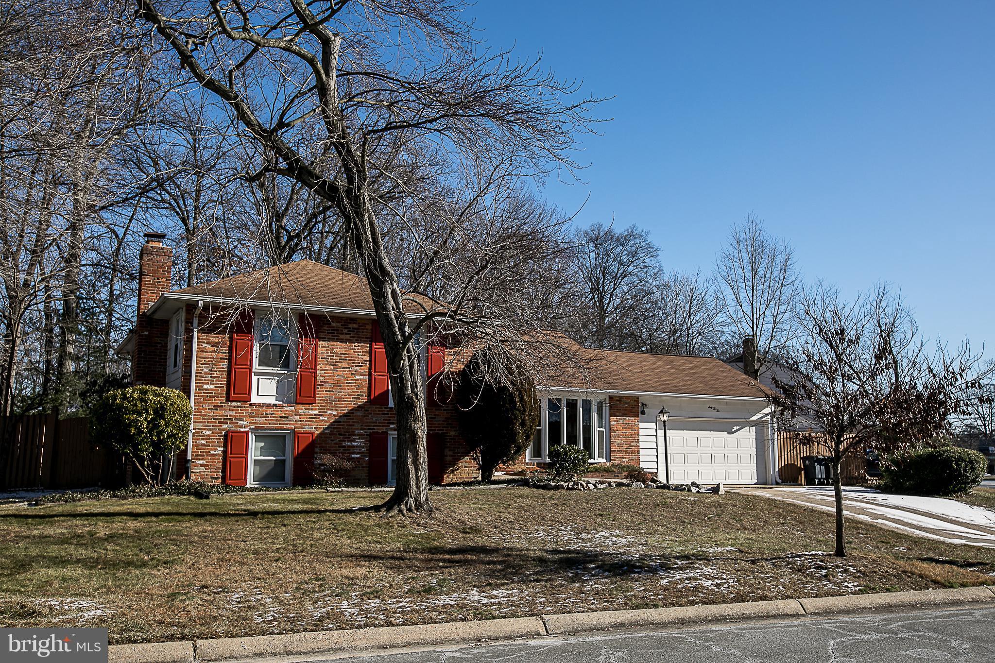 6210 Roblynn Road Laurel, MD 20707 - Photo 2 of 29 Exterior (Front)