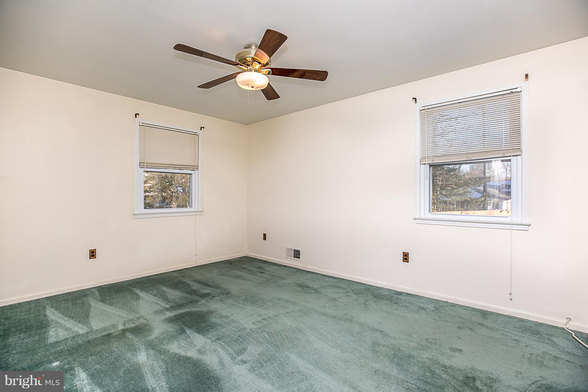 6210 Roblynn Road Laurel, MD 20707 - Photo 11 of 29 Master Bedroom