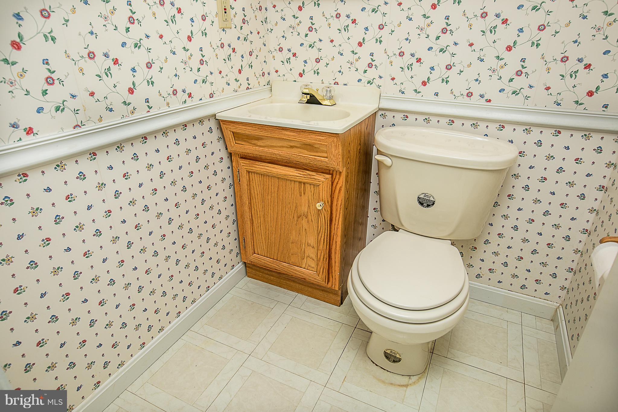 6210 Roblynn Road Laurel, MD 20707 - Photo 23 of 29 Lower Level Half Bath