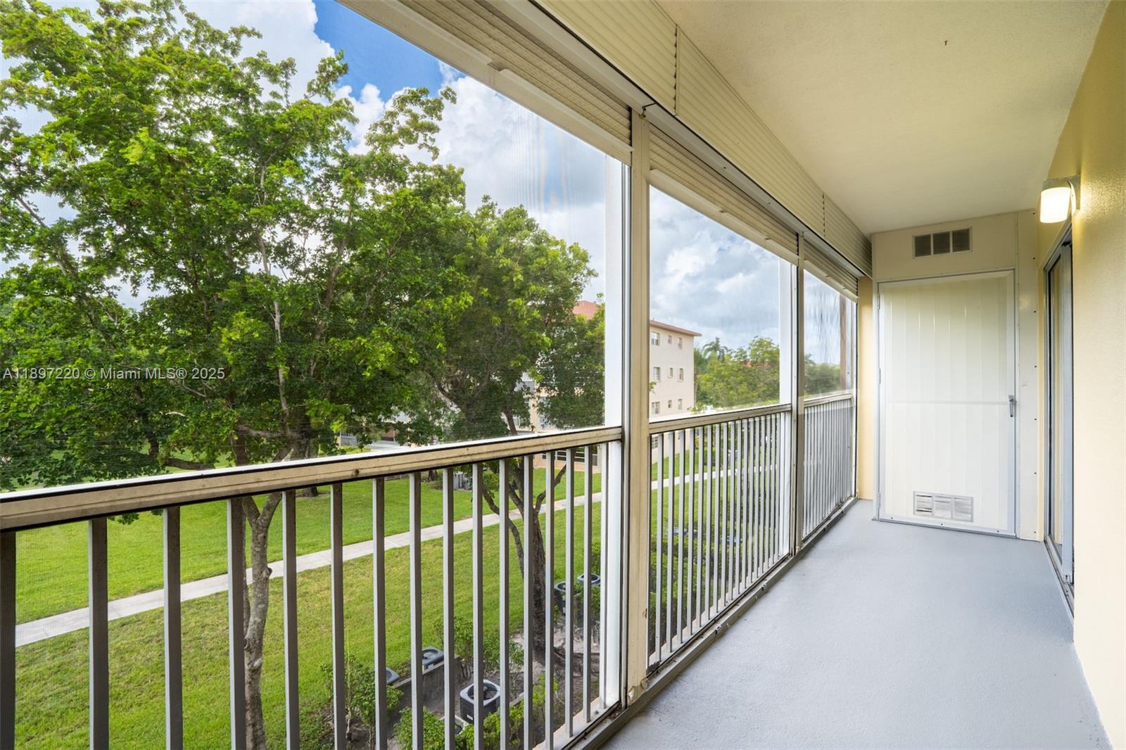 13255 Southwest 9th Court, Unit 314G Pembroke Pines, FL 33027 - Photo 17 of 27