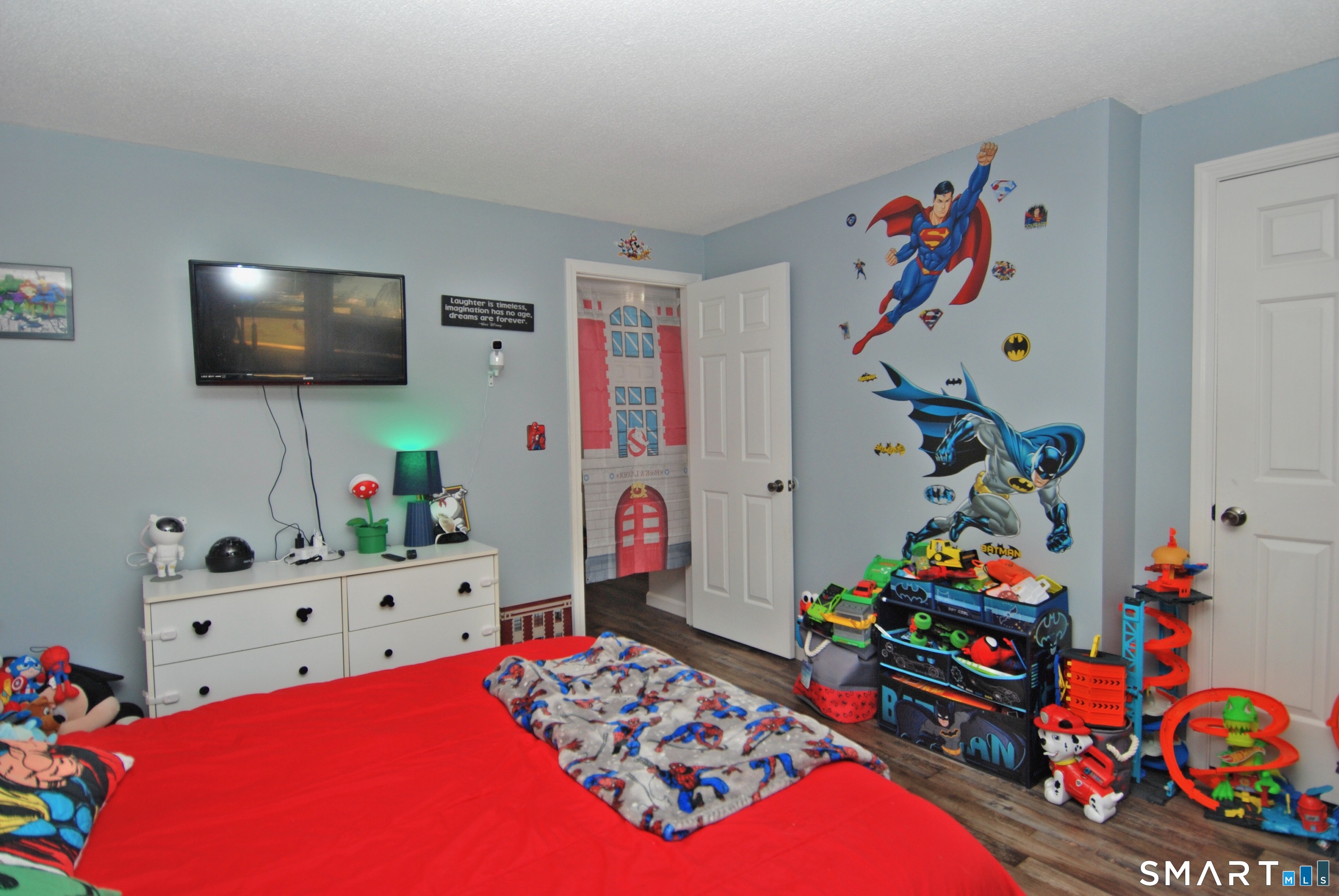 321 Greens Loop, Unit 321 Cheshire, CT 06410 - Photo 16 of 24 a bedroom with toys and flat screen tv