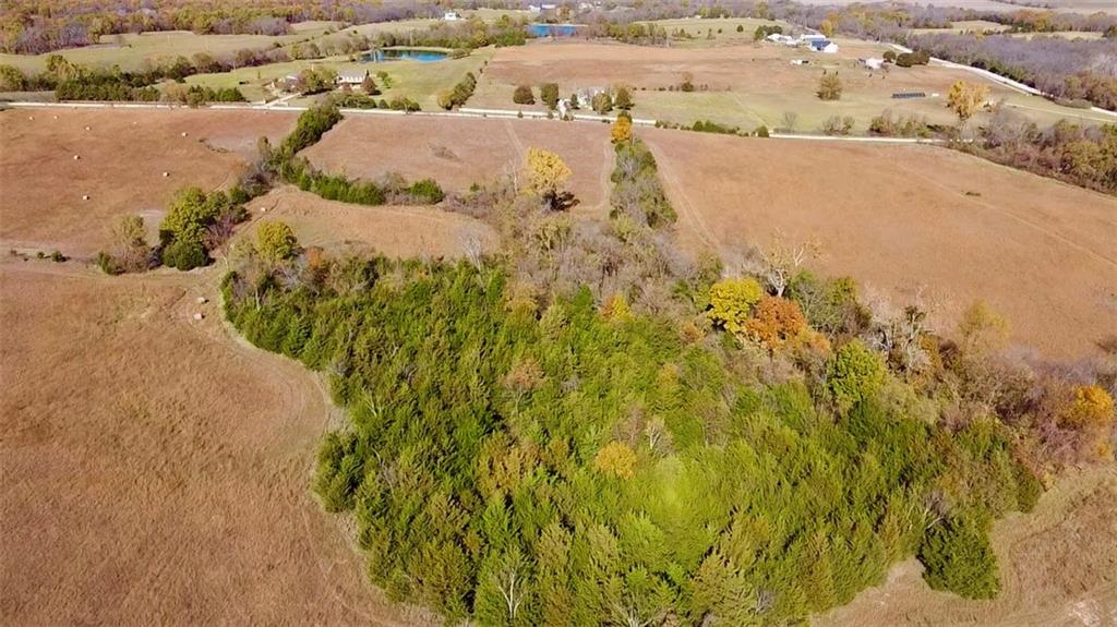 Lot 10 Cantrell Road Tonganoxie, KS 66086 - Photo 2 of 10