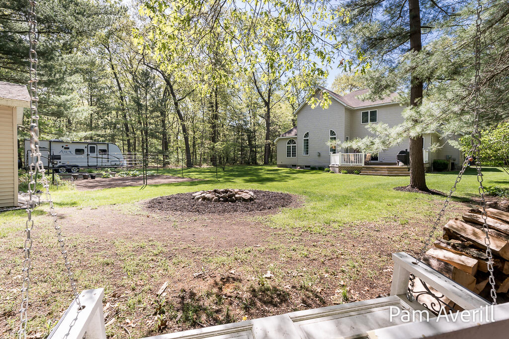 3754 MacArthur Road Muskegon, MI 49442 - Photo 15 of 73 3754MacArthurSt-15LoRes
