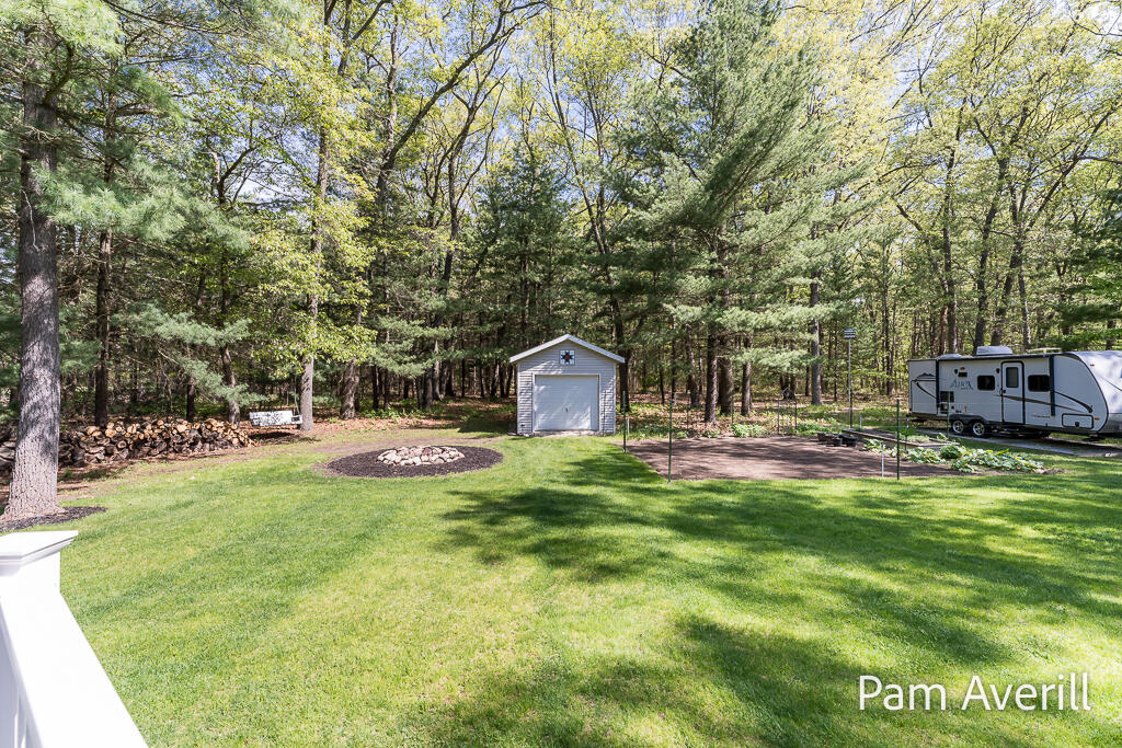3754 MacArthur Road Muskegon, MI 49442 - Photo 16 of 73 3754MacArthurSt-16LoRes