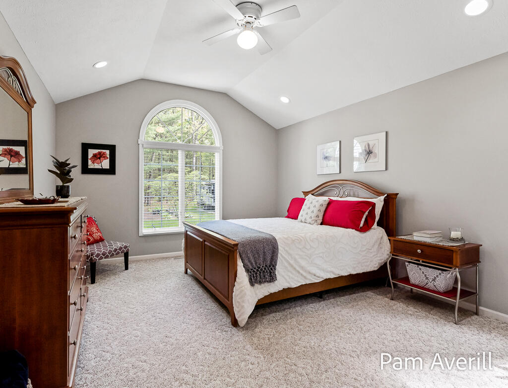 3754 MacArthur Road Muskegon, MI 49442 - Photo 27 of 73 3754MacArthurSt-27LoRes