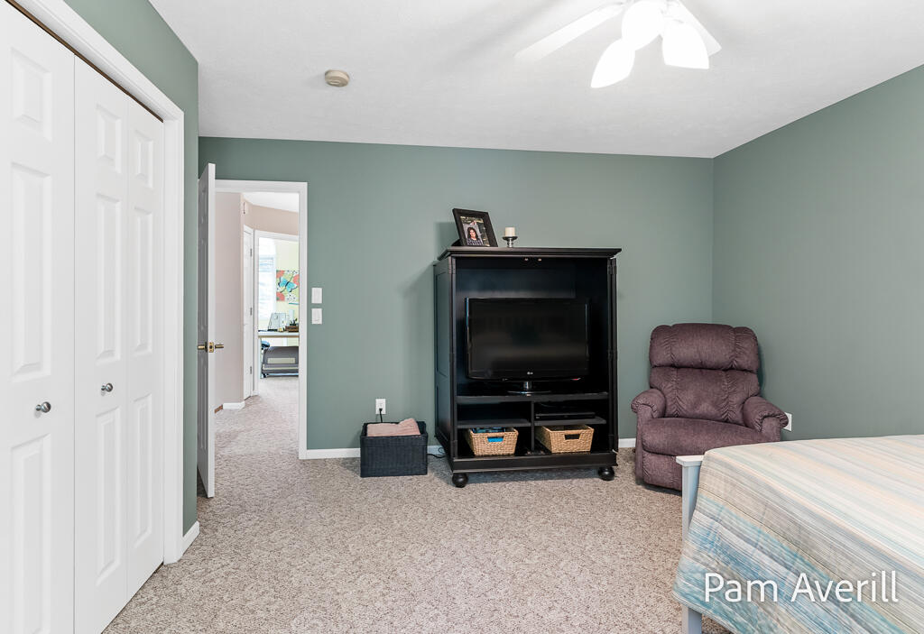 3754 MacArthur Road Muskegon, MI 49442 - Photo 58 of 73 3754MacArthurSt-58LoRes
