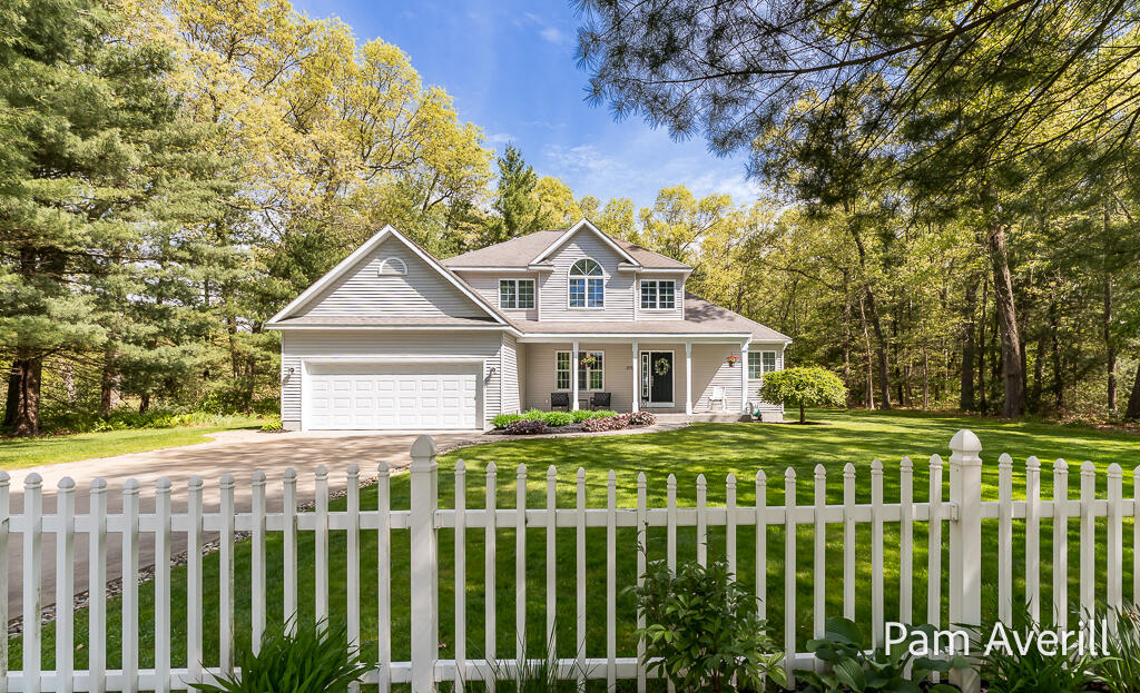 3754 MacArthur Road Muskegon, MI 49442 - Photo 7 of 73 3754MacArthurSt-7LoRes