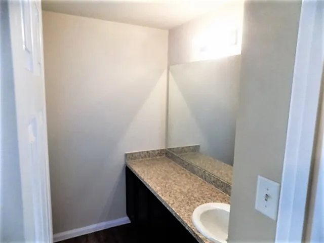 $1,900 | 911 Redcrest Springs Court, Houston, TX 77073