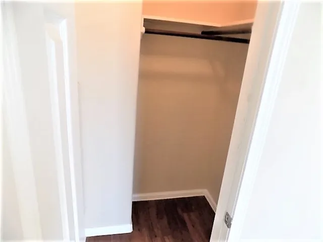 $1,900 | 911 Redcrest Springs Court, Houston, TX 77073