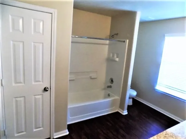 $1,900 | 911 Redcrest Springs Court, Houston, TX 77073