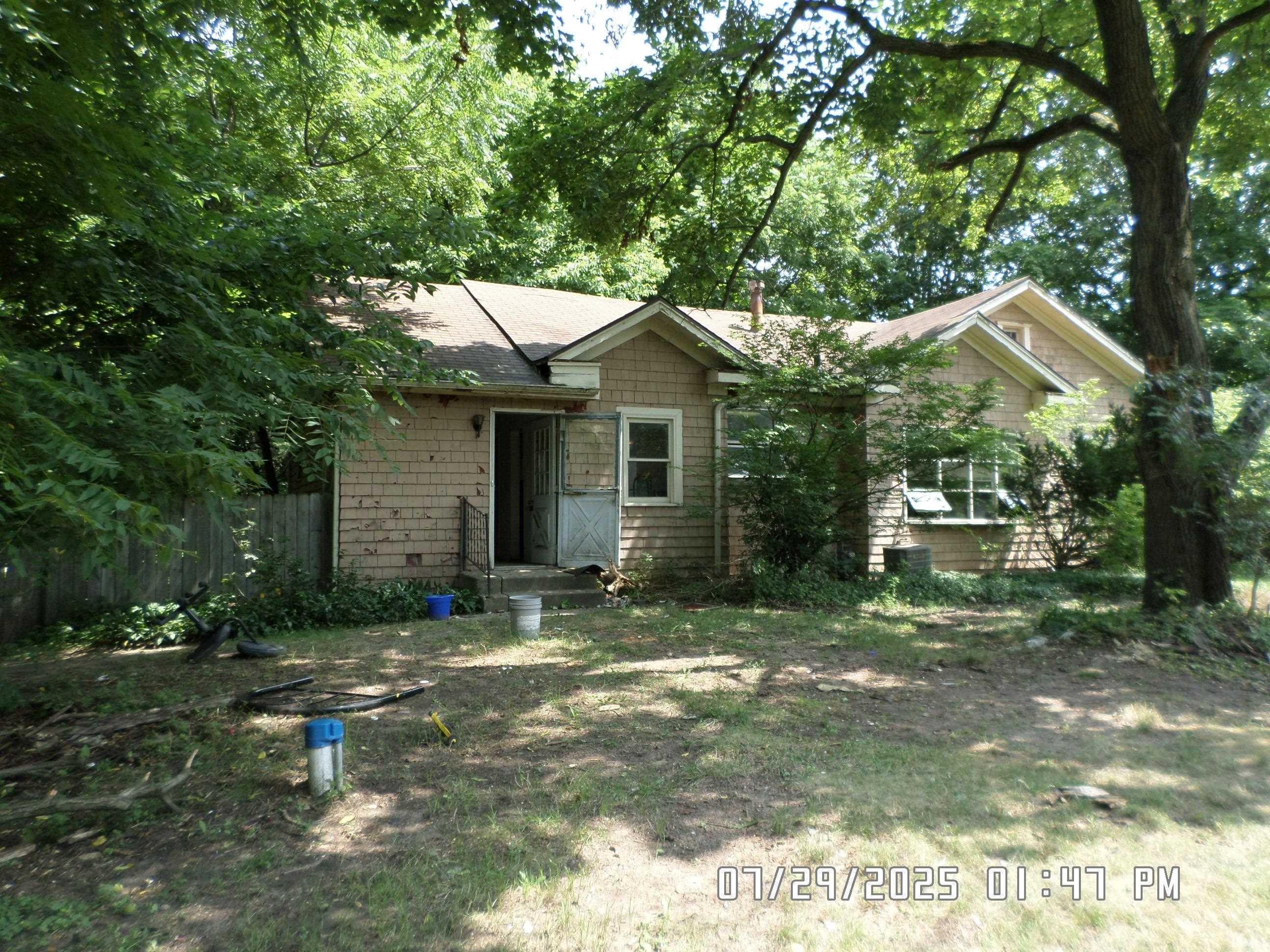 20171 Darden Road South Bend, IN 46637 - Photo 3 of 27 Gallery Image 3