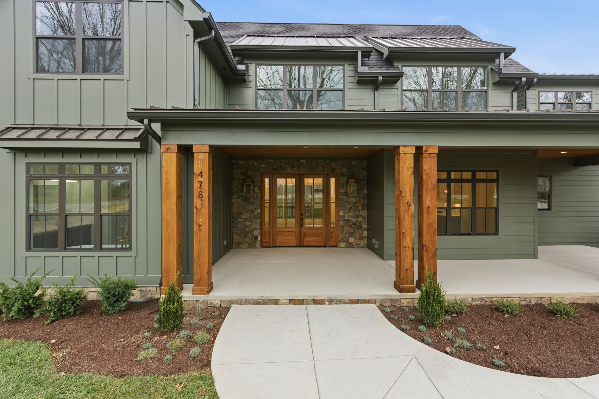 478 Mt Pleasant Road Kingston Springs, TN 37082 - Photo 6 of 59 a front view of a house with a porch