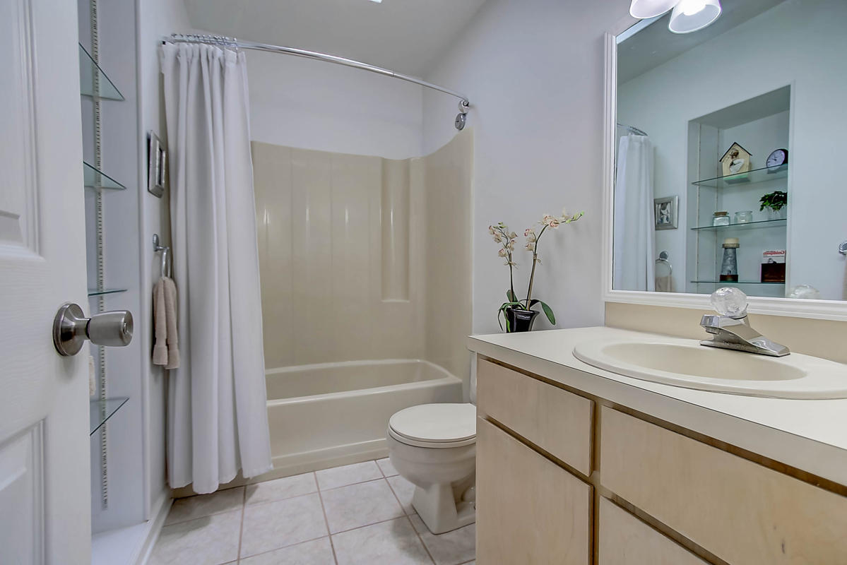 402 West Cooper Avenue Folly Beach, SC 29439 - Photo 14 of 43 402 W Cooper (7)
