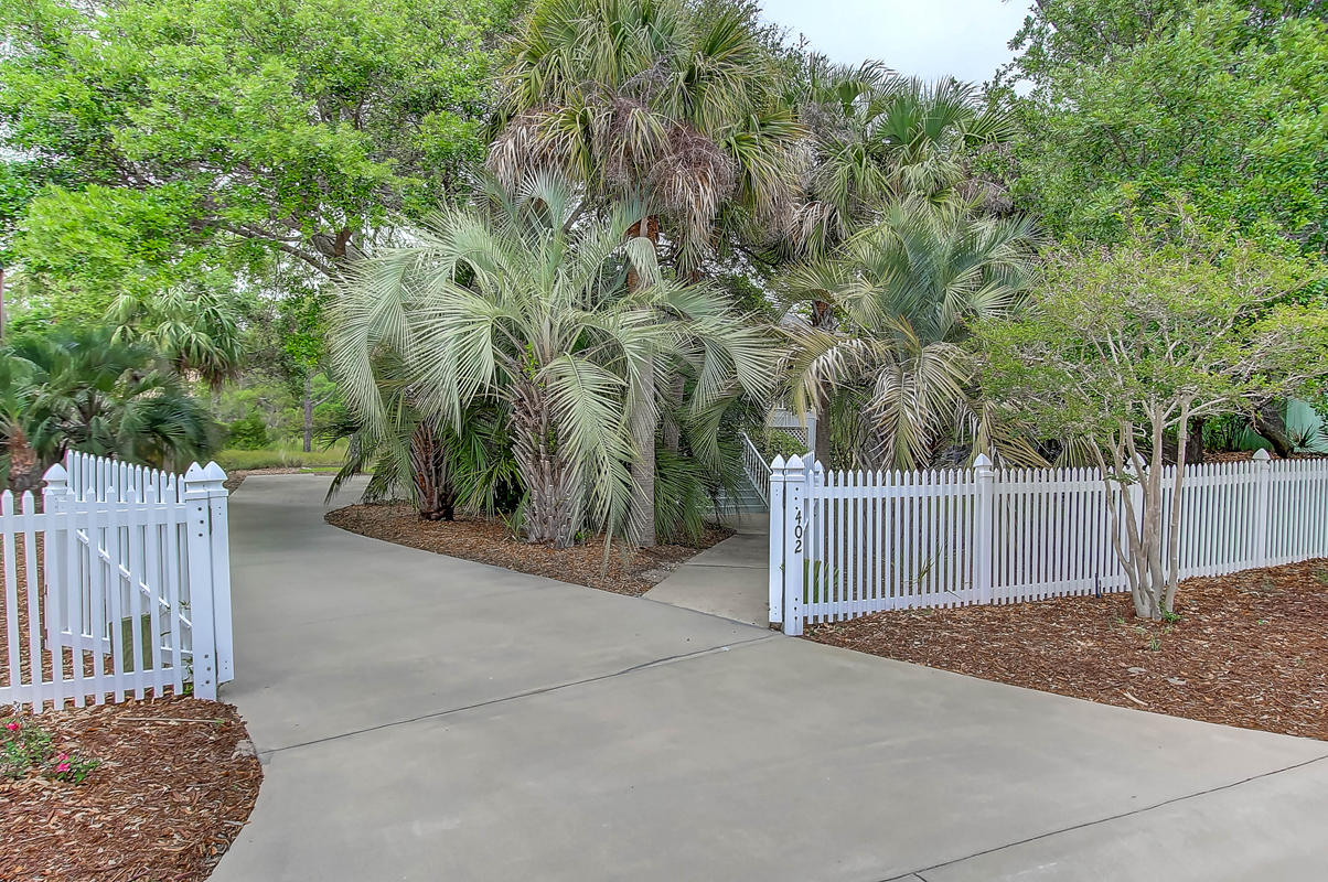 402 West Cooper Avenue Folly Beach, SC 29439 - Photo 3 of 43 402 W Cooper (44)