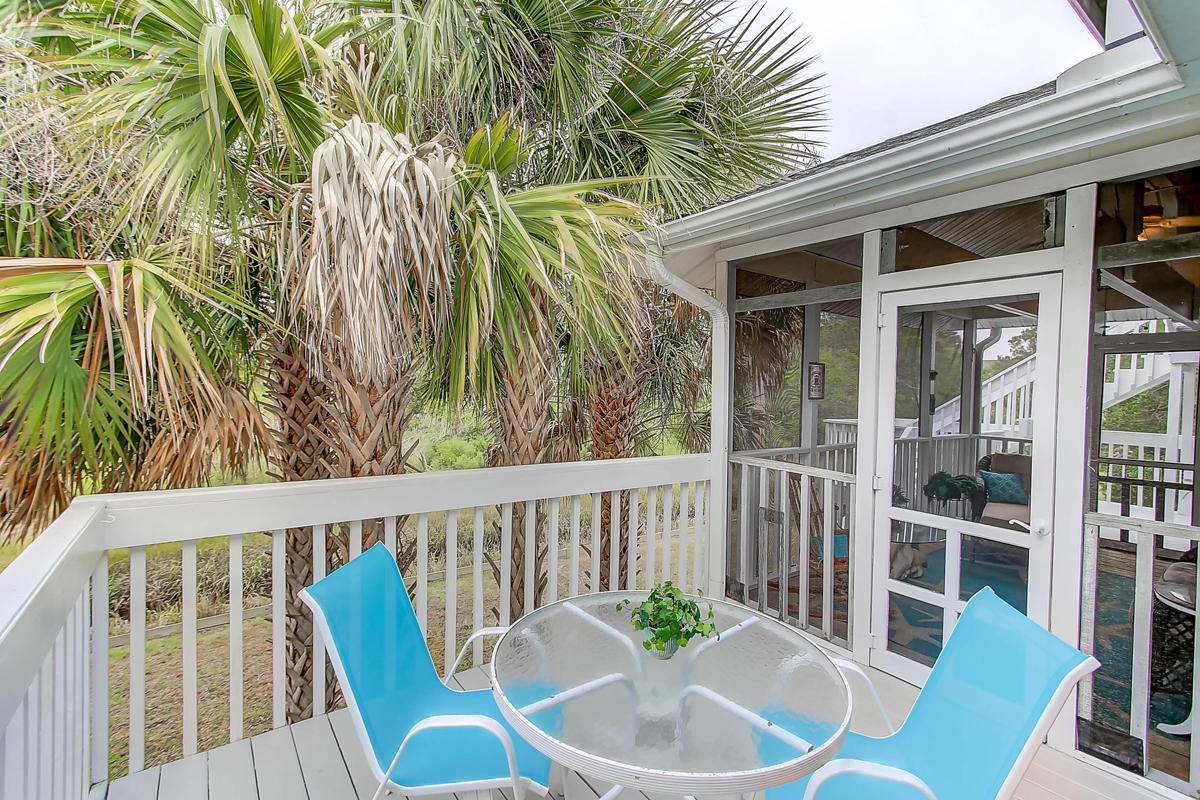 402 West Cooper Avenue Folly Beach, SC 29439 - Photo 28 of 43 402 W Cooper (25)