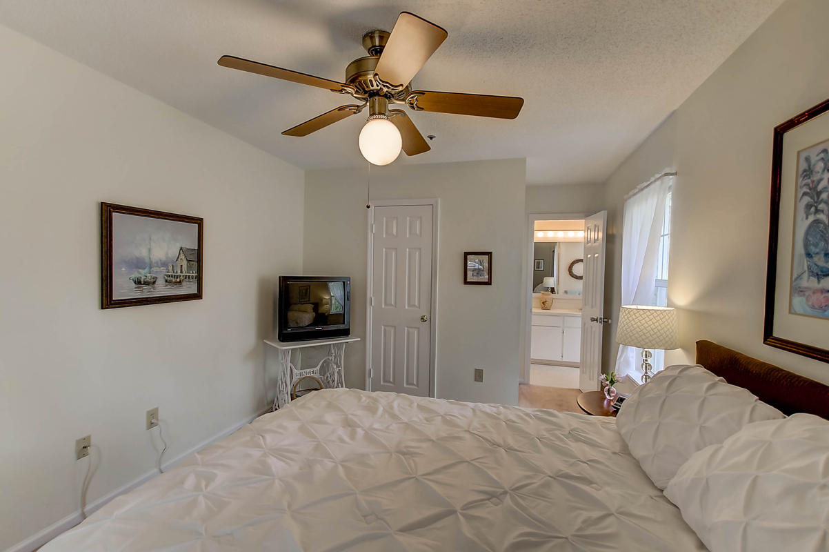 402 West Cooper Avenue Folly Beach, SC 29439 - Photo 10 of 43 402 W Cooper (3)