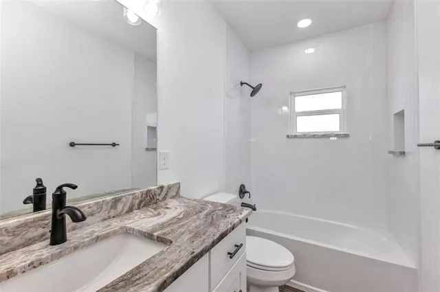 $514,999 | 415 Carmalita Street, Unit 111 & 112, Punta Gorda, FL 33950