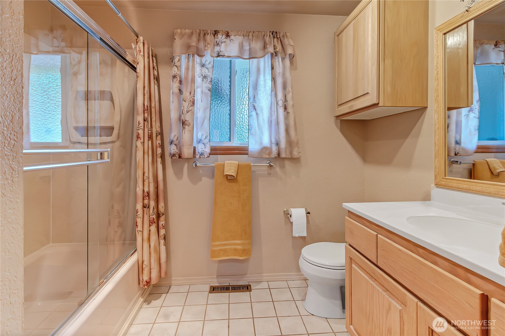 322 Ranger Drive Southeast Lacey, WA 98503 - Photo 13 of 26