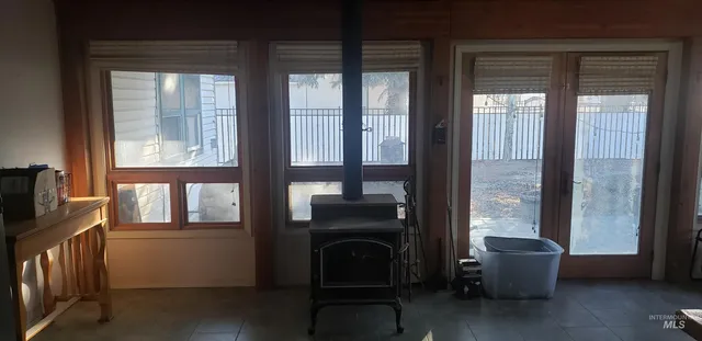 $319,000 | 214 West Pine Street, Mackay, ID 83251