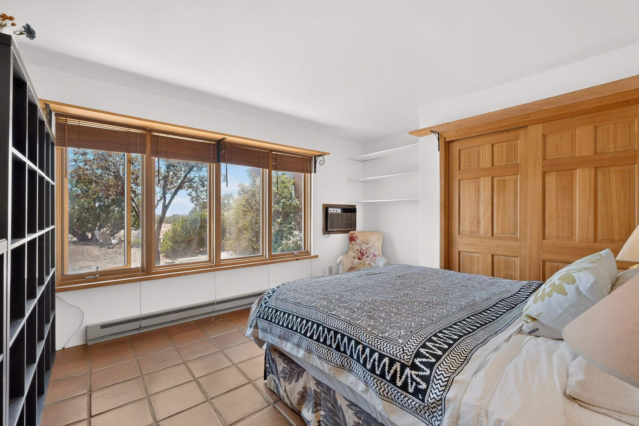 78 Verano Loop Santa Fe, NM 87508 - Photo 24 of 59 Guest Room
