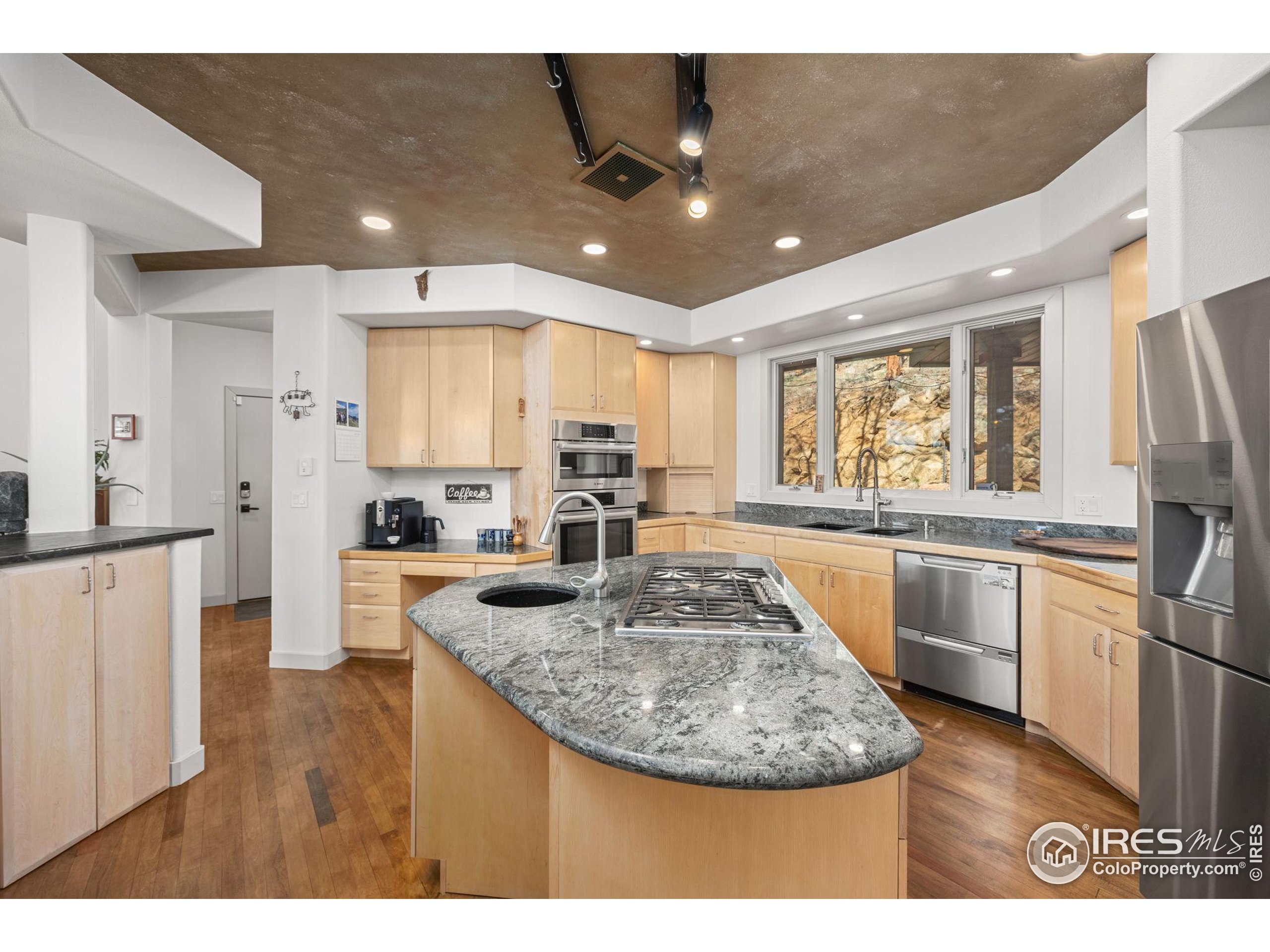 524 Cutter Lane Boulder, CO 80302 - Photo 18 of 49