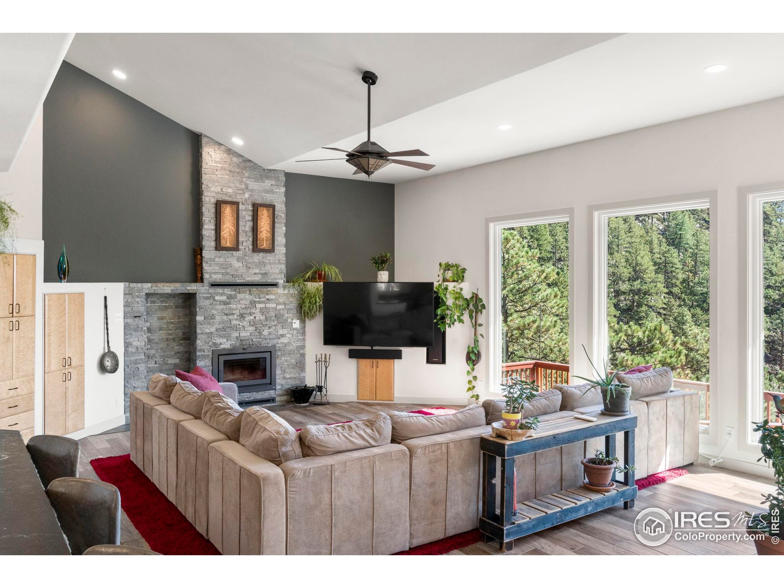 524 Cutter Lane Boulder, CO 80302 - Photo 9 of 49