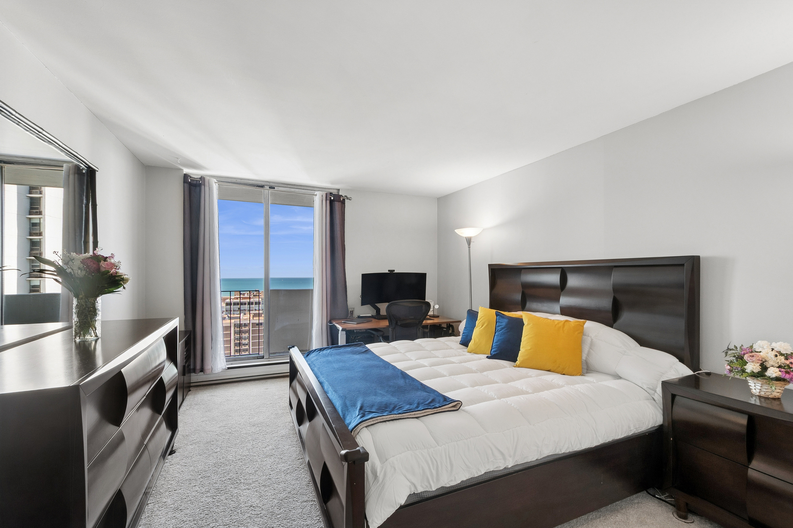 6033 North Sheridan Road, Unit 36F Chicago, IL 60660 - Photo 17 of 29