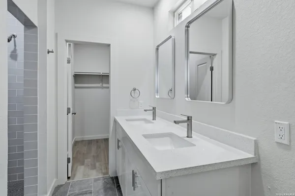 $1,950 | 458 Blue Bonnet Street, San Antonio, TX 78202