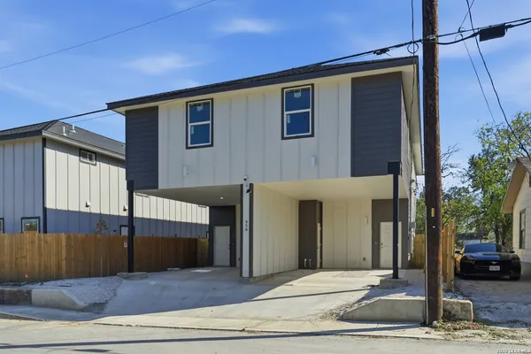 $1,950 | 458 Blue Bonnet Street, San Antonio, TX 78202