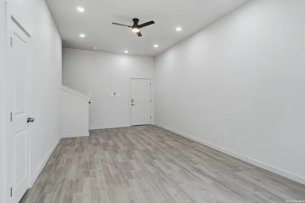 $1,950 | 458 Blue Bonnet Street, San Antonio, TX 78202